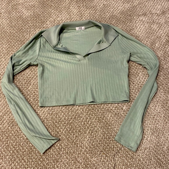 Ardene Long Sleeve Crop Top - Picture 1 of 2